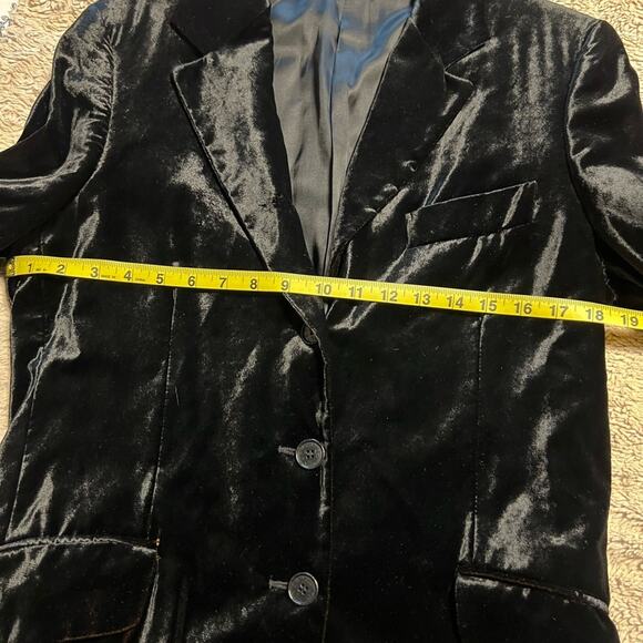 Vintage Velvet Blazer - Picture 8 of 11